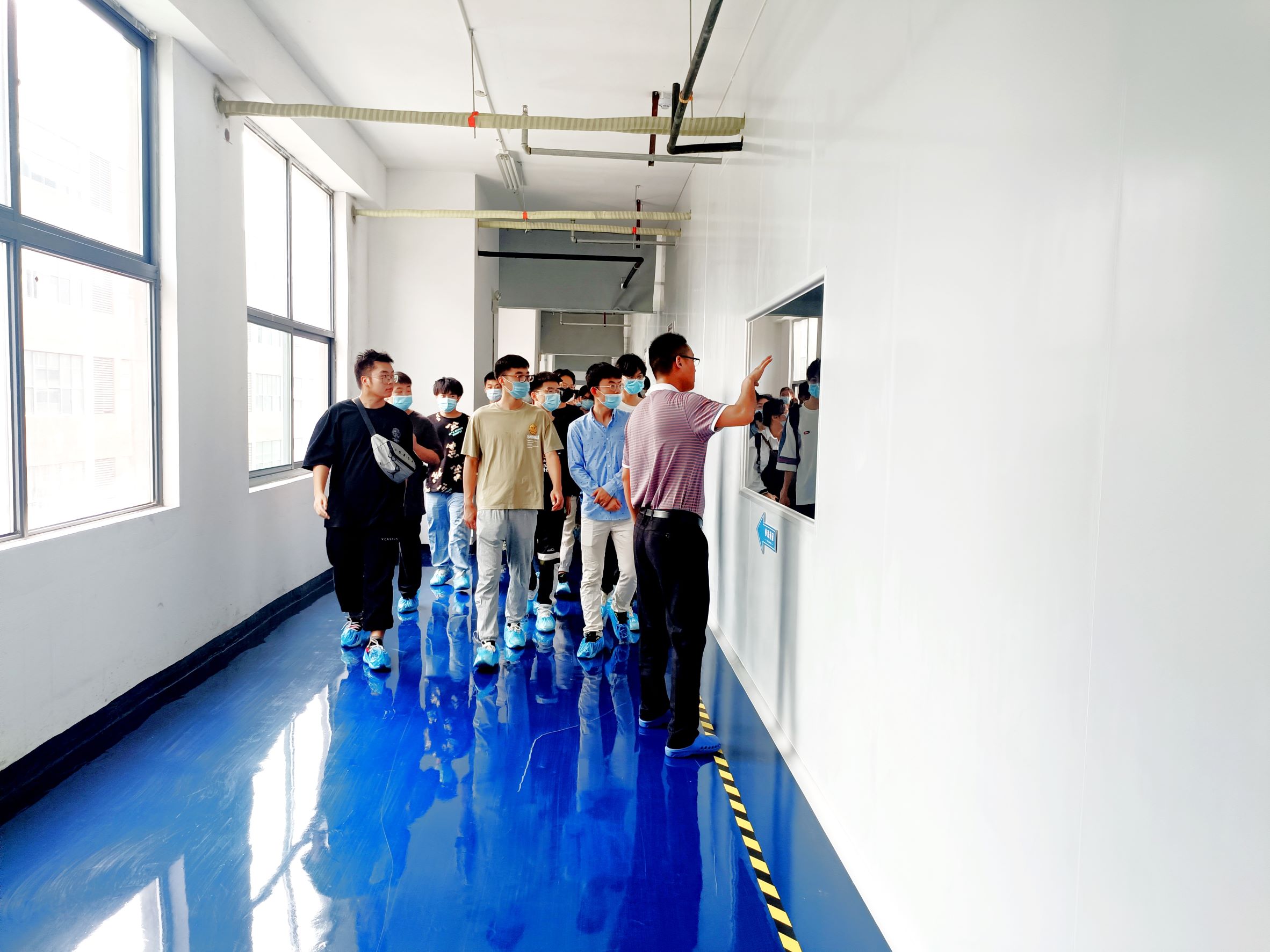 安理大人工智能学院授牌仪式在银娱优越会·geg举行