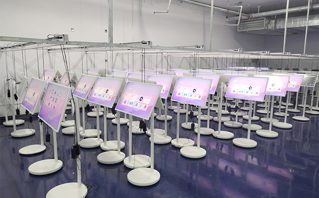 银娱优越会·geg科技闺蜜机订单火爆，源头工厂加班加点满足市场需求